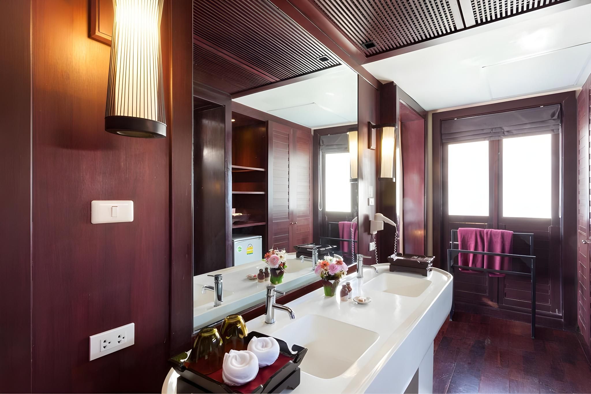 Oceanfront Villa with Private Pool