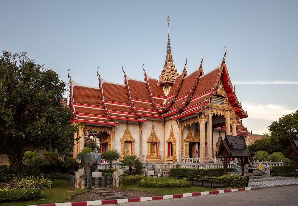 undefined CC's Hideaway 3