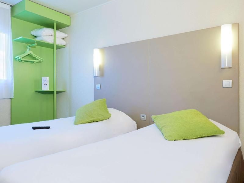 Twin Room Next Generation