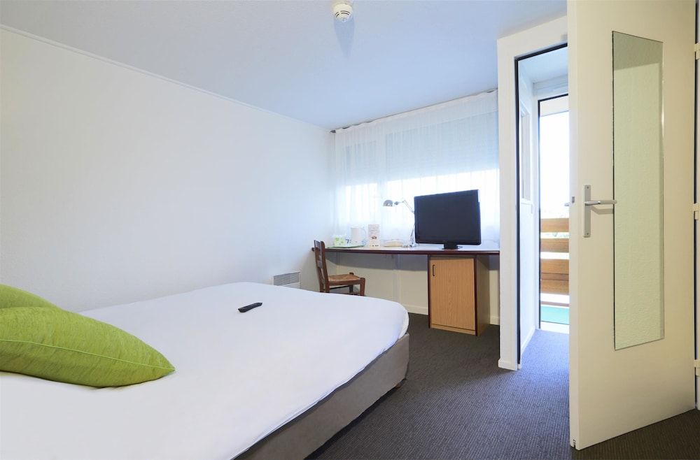 Campanile Lille Ouest - Lomme Standard Room, 1 Double Bed 8