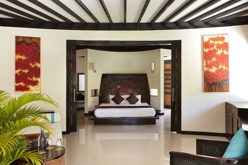 Pool Beach Villa Free seaplane transfer for 2 guests (7+Nights, Stays till 26 Dec'25)