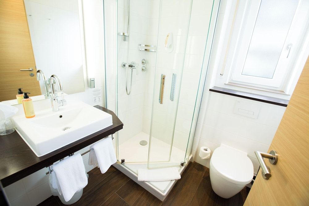 Hotel & Living Am Wartturm Comfort Room - Size: M(edium) 6