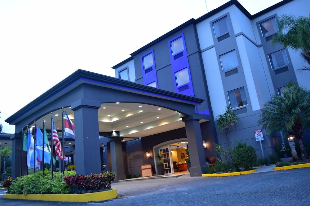 undefined Sleep Inn Hotel Paseo Las Damas 4