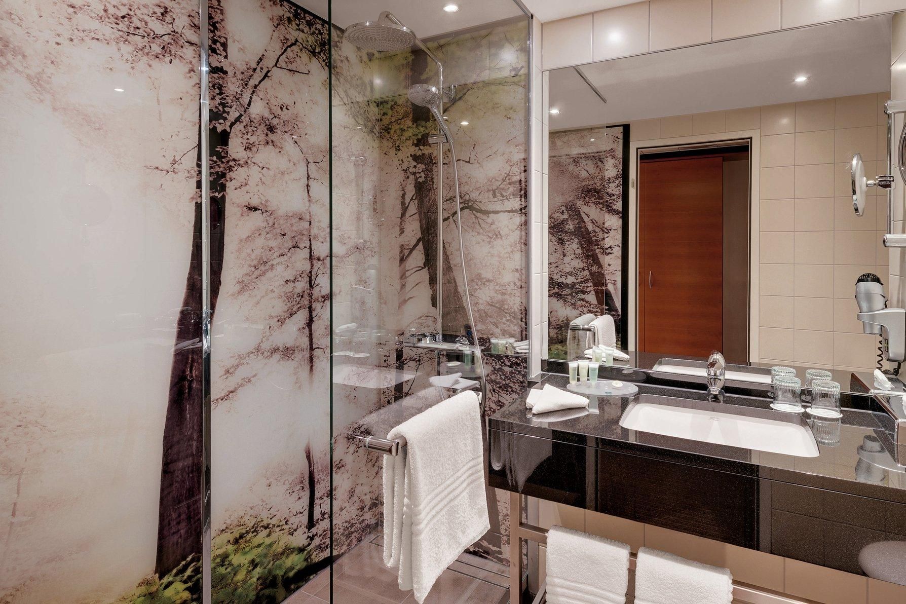 Superior room, Guest room, 1 King, Courtyard view   