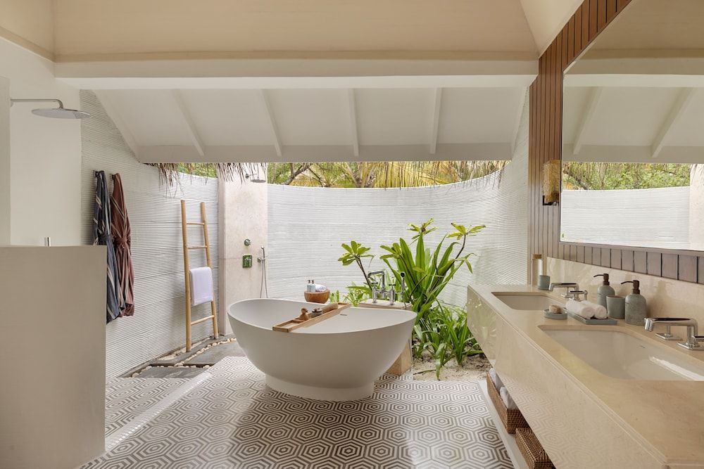 Beach Villa with Pool