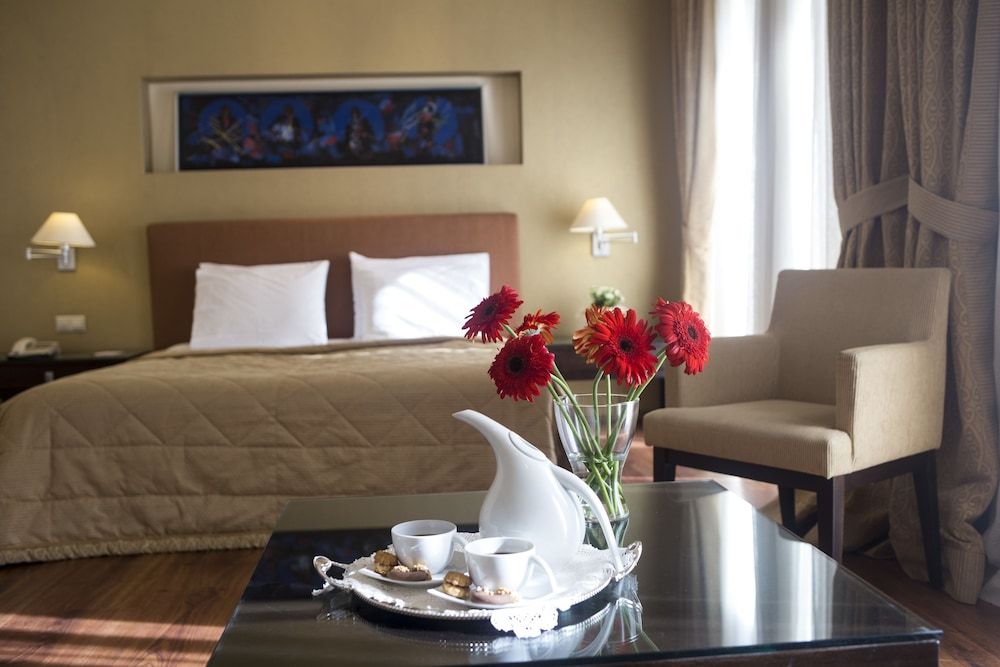 Davitel Tobacco Hotel