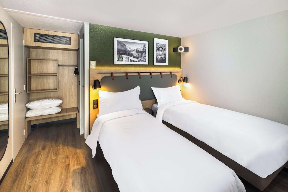 Campanile Besancon Ouest - Châteaufarine Standard Room, 2 Twin Beds 2