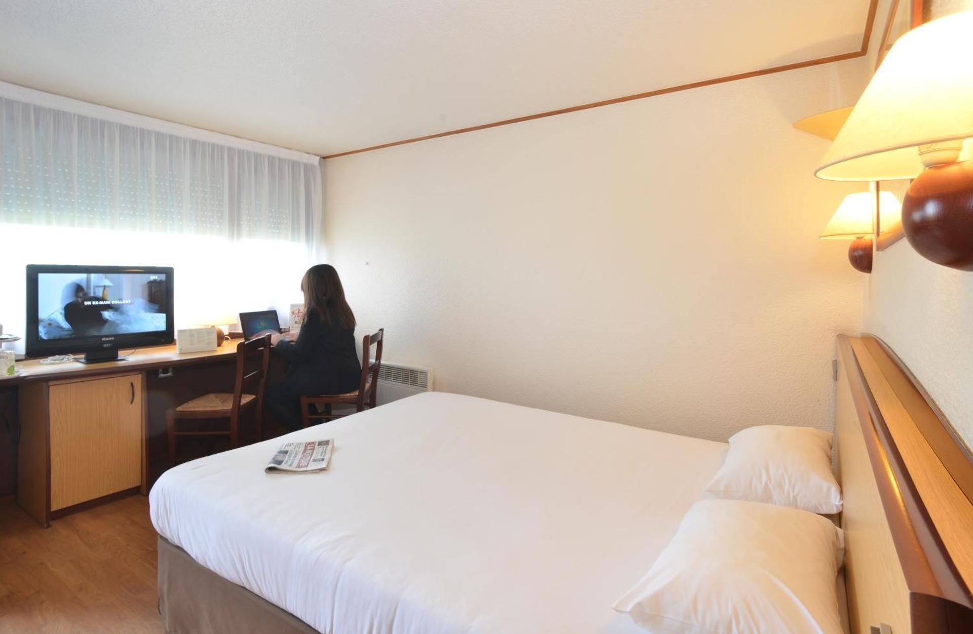 1 Double Bed