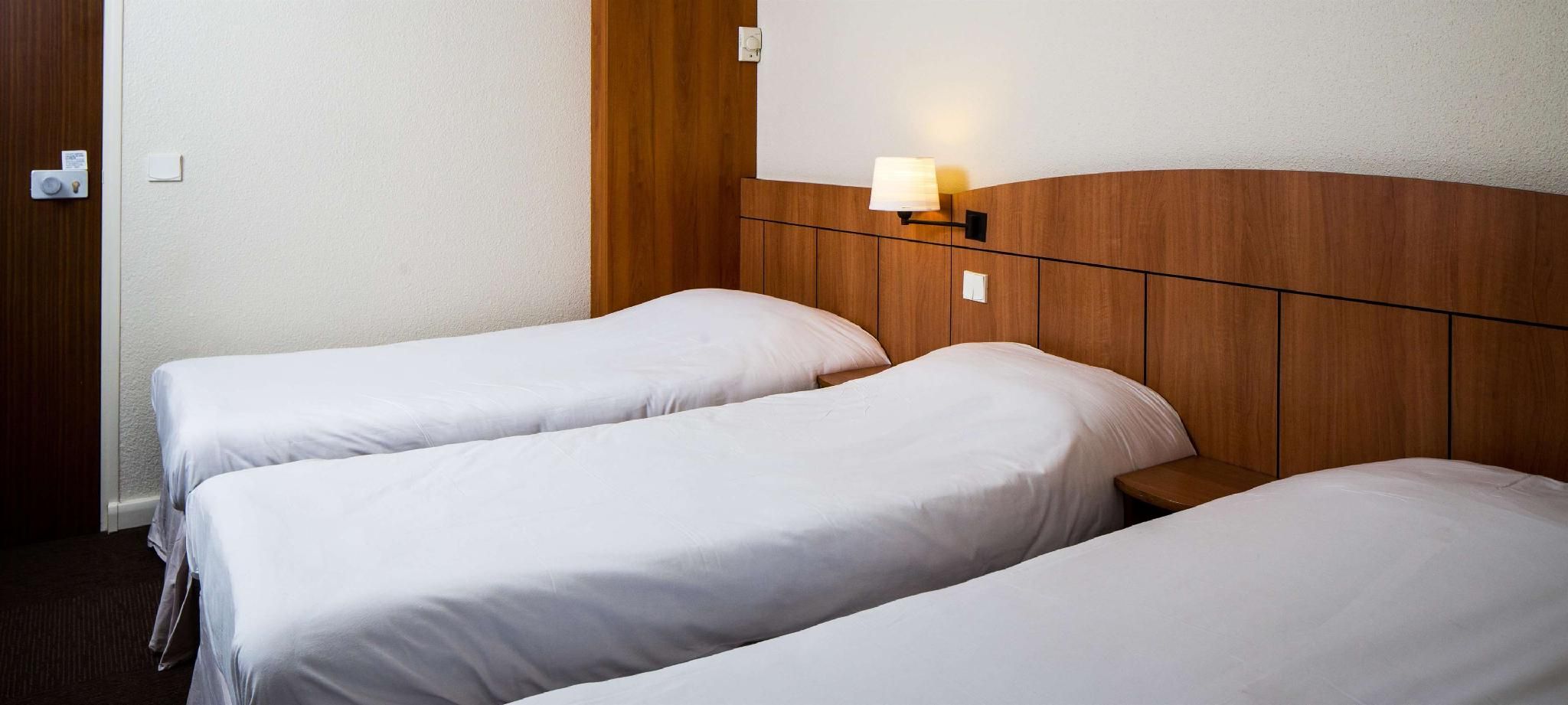 Standard Room - 3 Single Beds