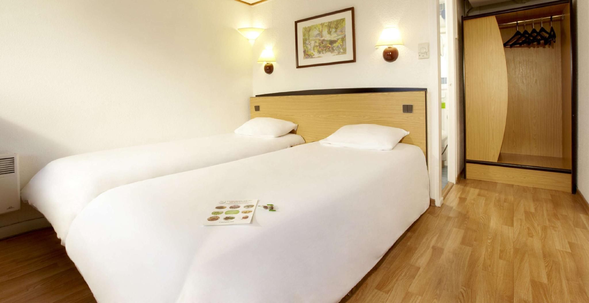1 Double Bed