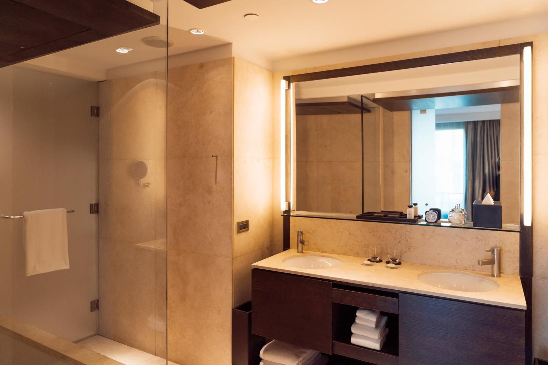 Park One Bedroom Suite