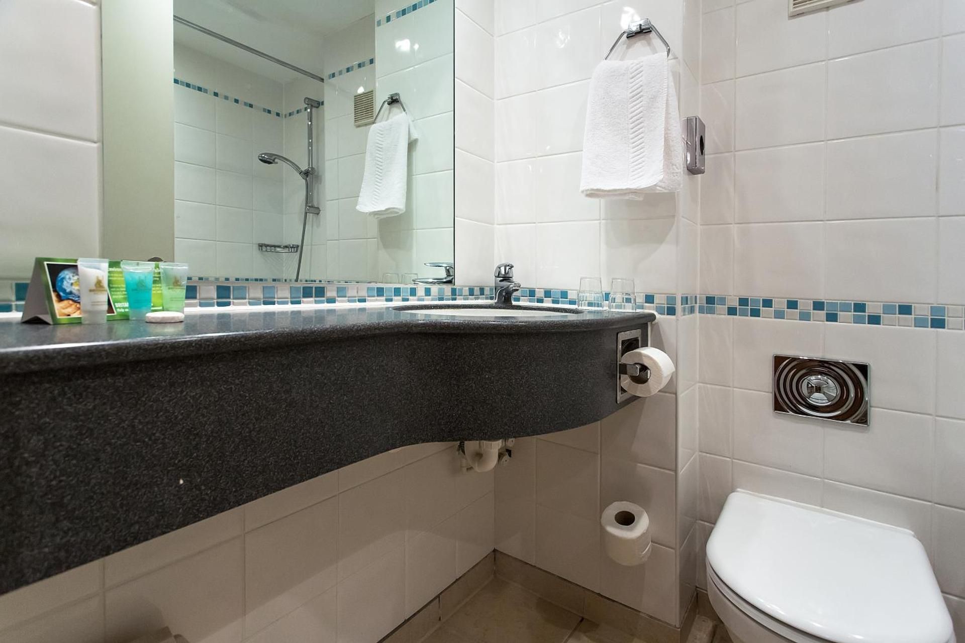 Britannia Hotel Leeds Bradford Airport Single Room 3