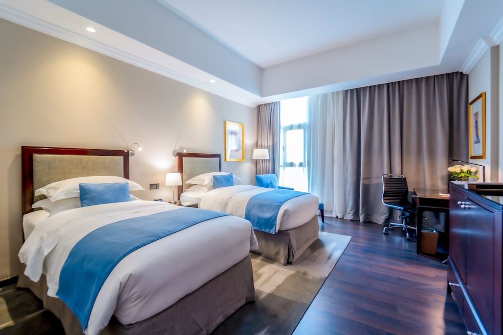 undefined Millennium Hotel Doha 2