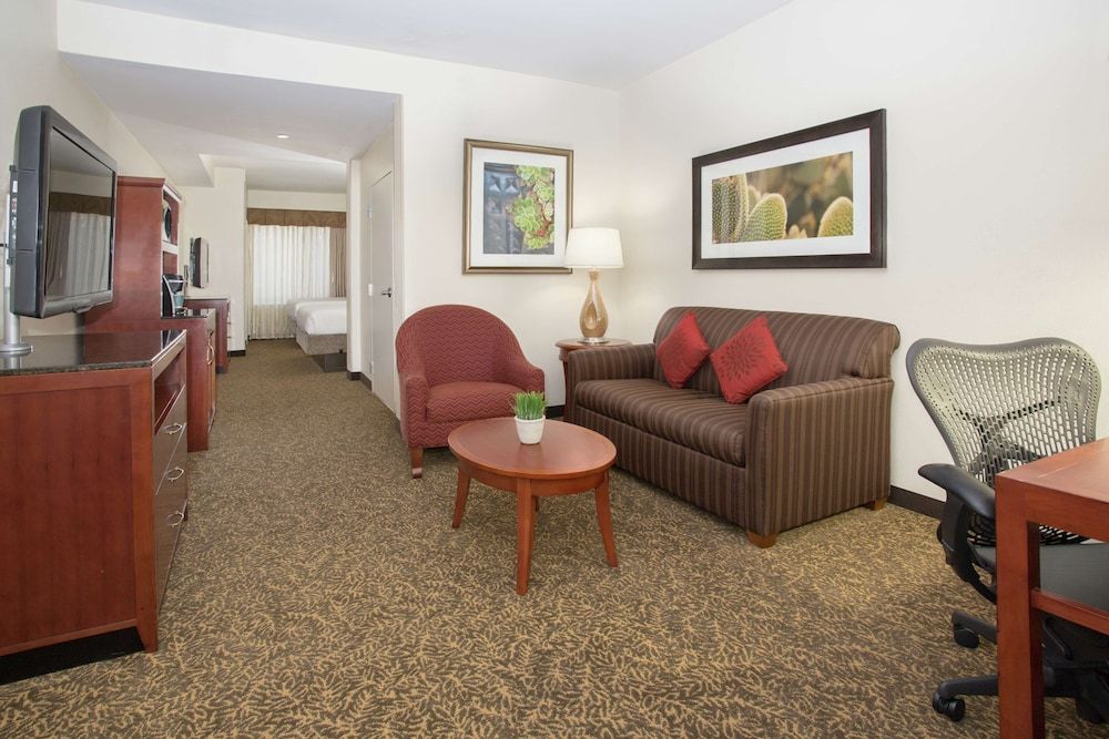 One-Bedroom Suite, 2 Queen Beds