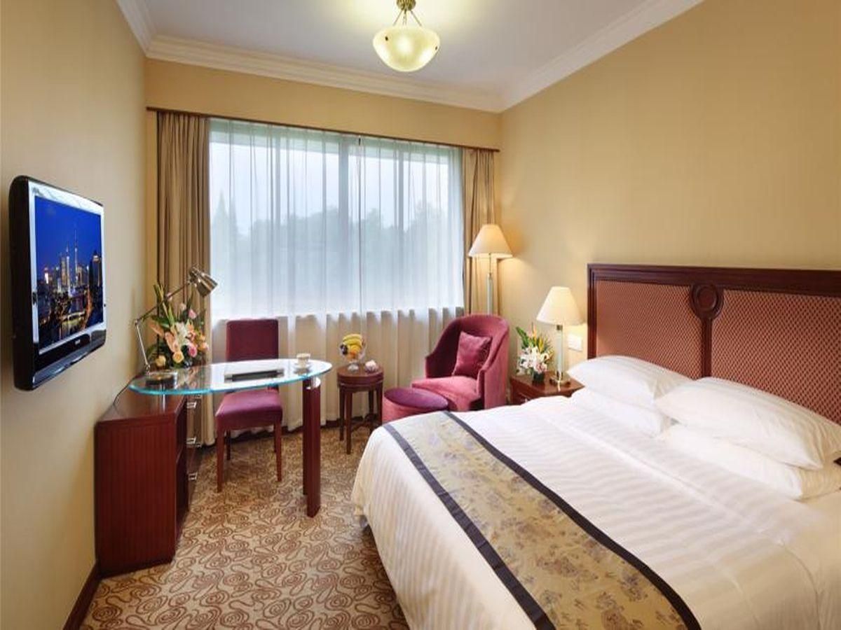 undefined Jin Jiang Cypress Hotel