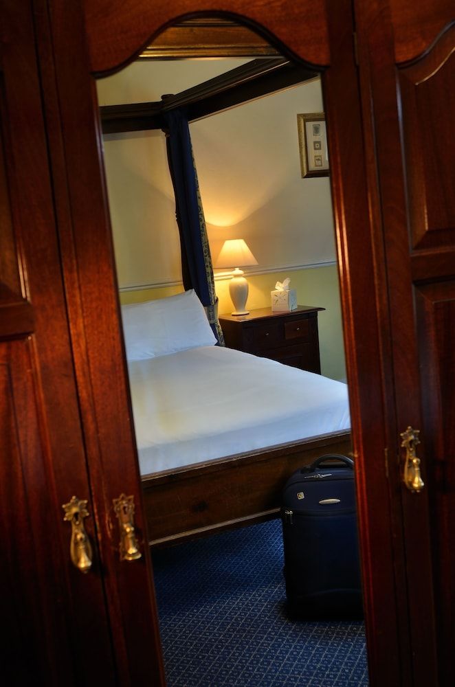 Newby Bridge Hotel Superior Double Room, 1 Double Bed 4