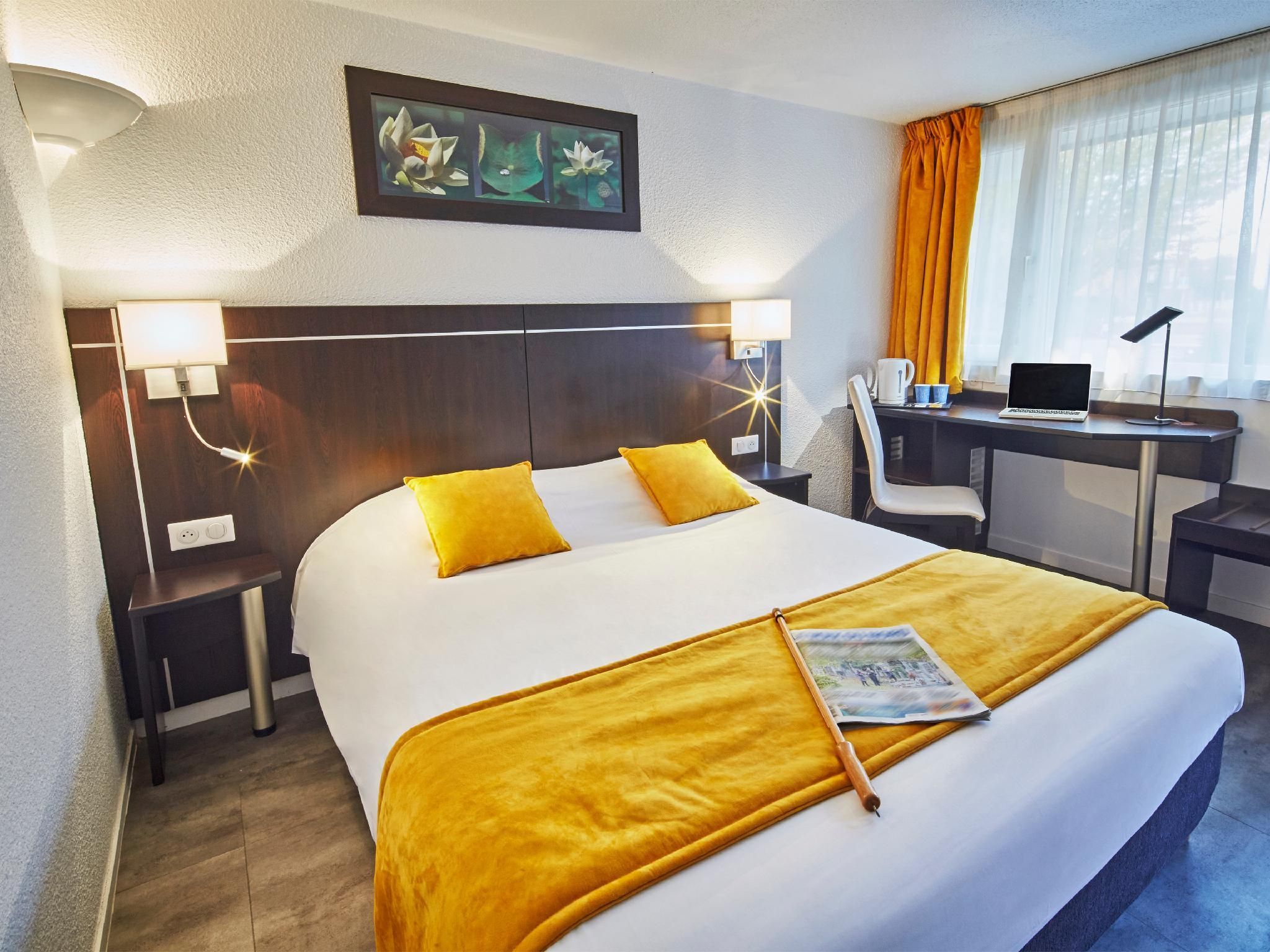 1 Double Bed