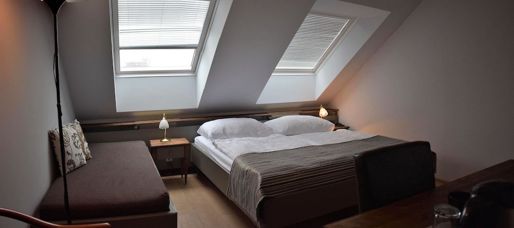 Prague Centre Plaza Double or Twin Room 4