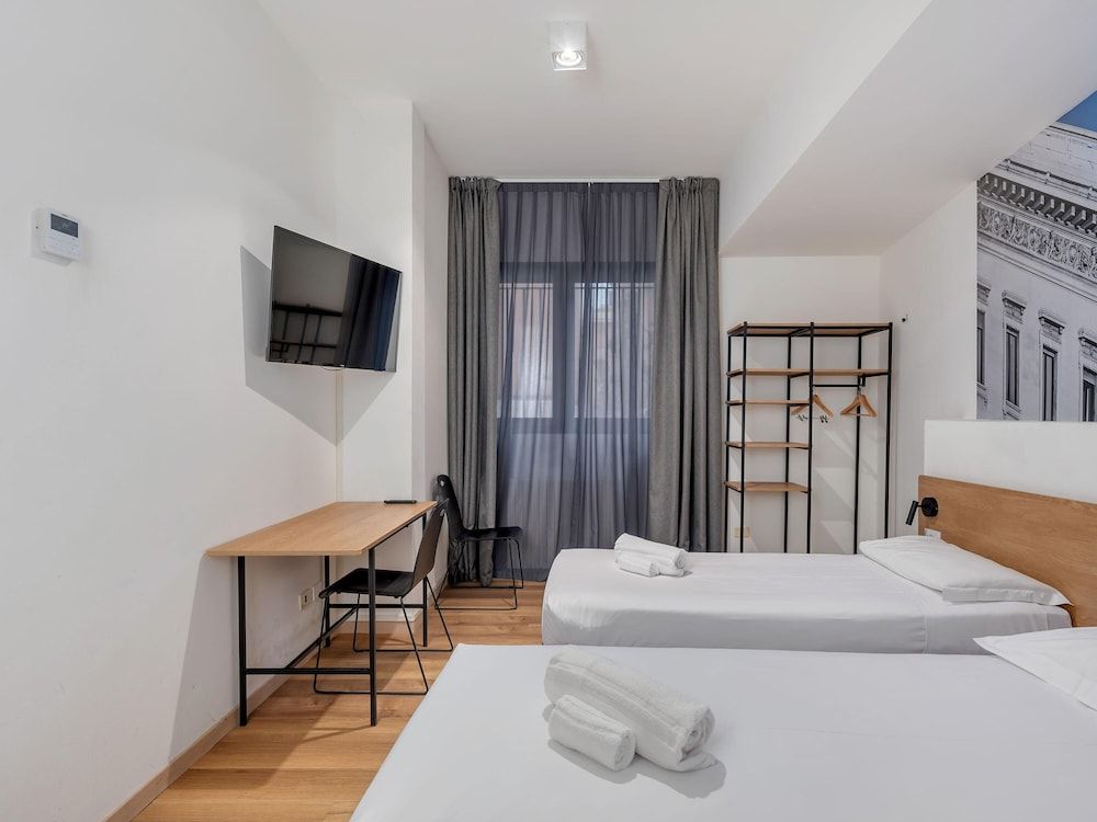 B&B Hotel Milano Ornato Economy Twin Room, Non Smoking 2