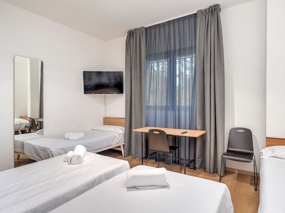 undefined B&B Hotel Milano Ornato 4