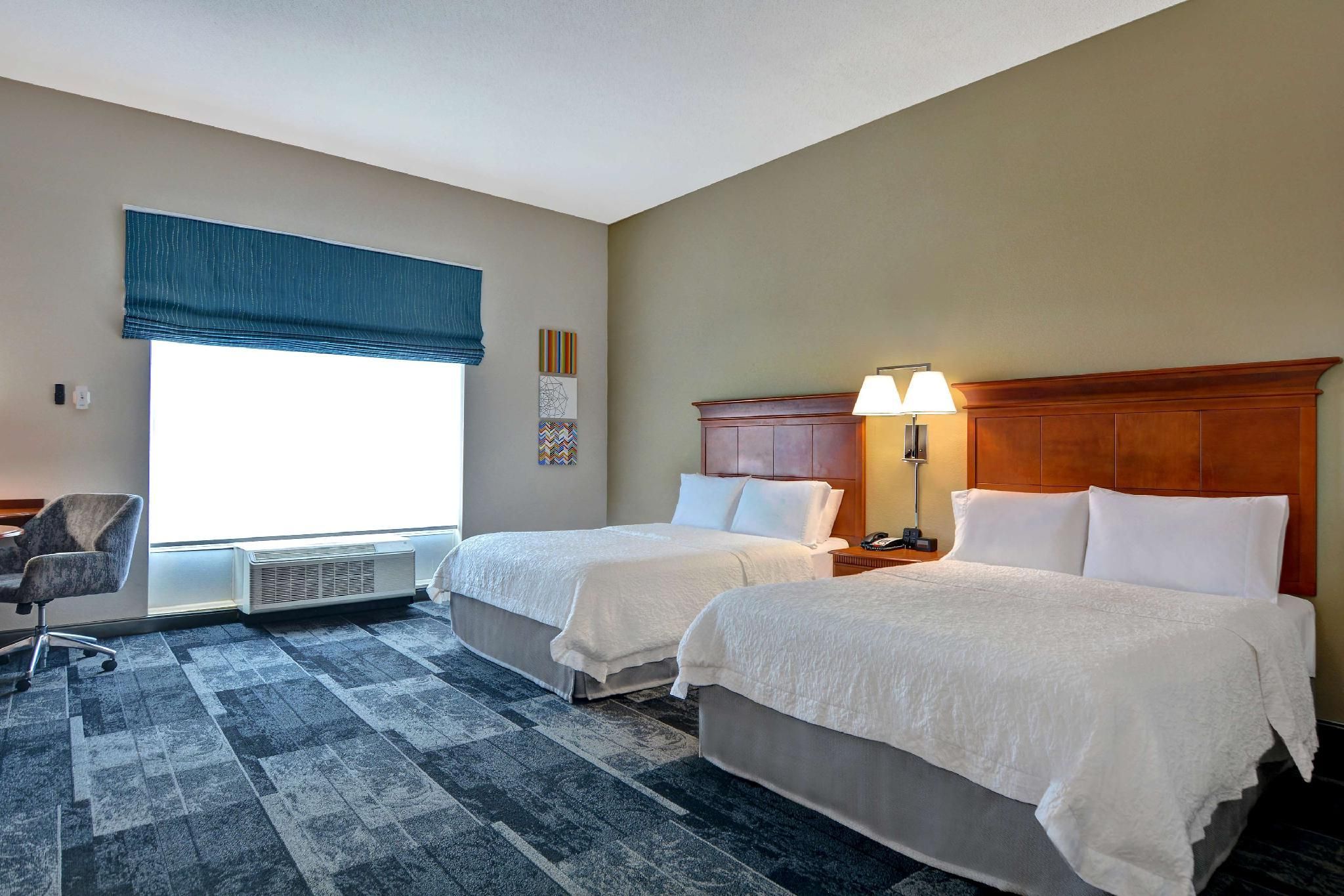 2 Queen Beds Nonsmoking