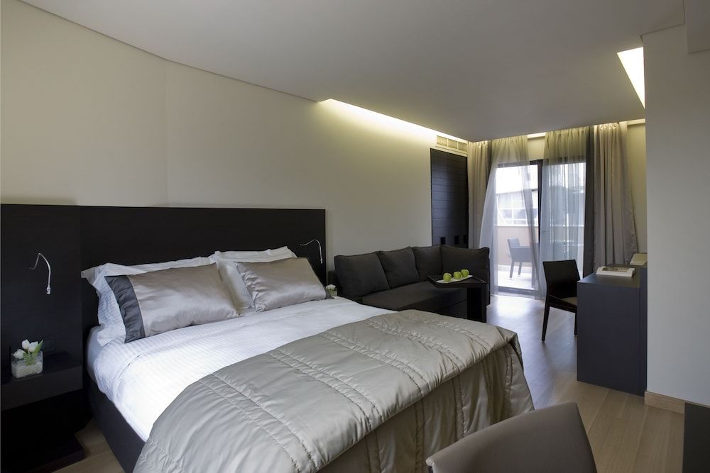 Junior Suite (Acropolis View)