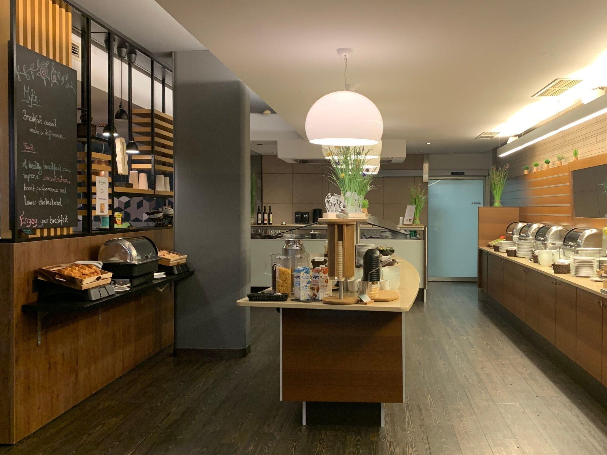 undefined Holiday Inn - Salzburg City By IHG 2