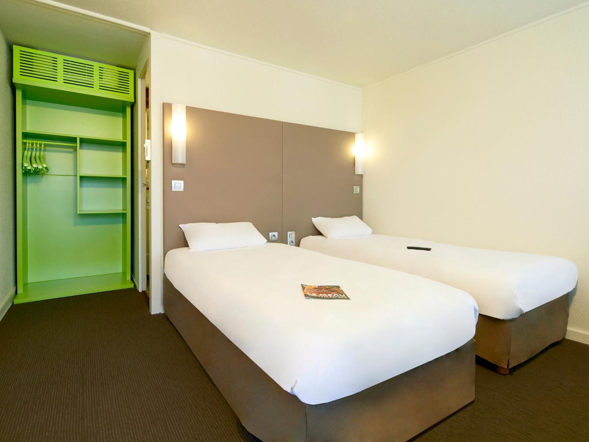 Twin Room Next Generation