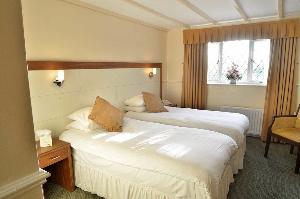 Damson Dene Hotel Standard Twin Room 2