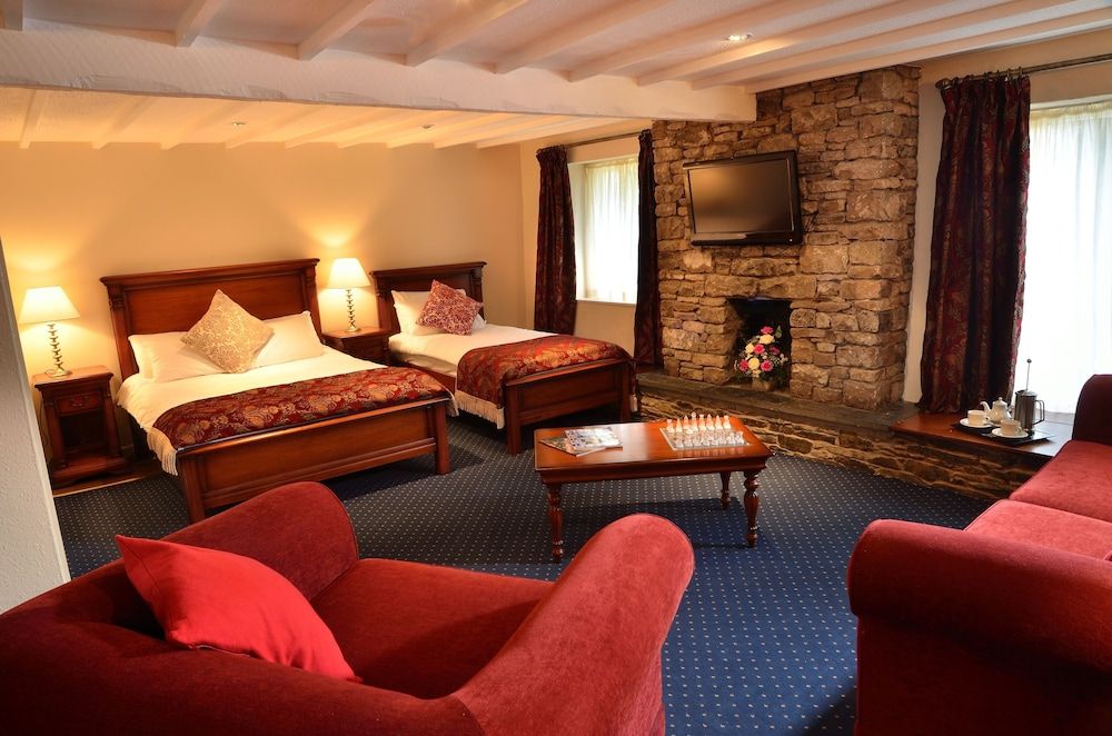 Damson Dene Hotel Family Room 3