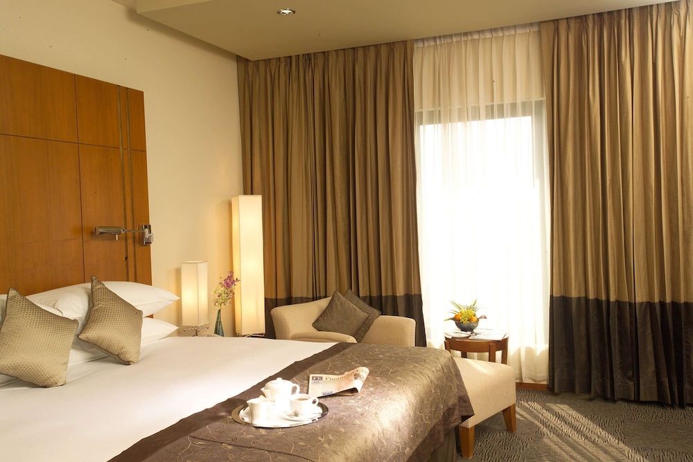 Radisson Blu Dhaka Water Garden Superior Room 5