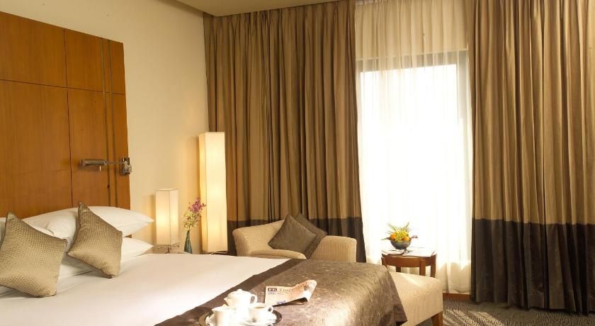 Radisson Blu Dhaka Water Garden Superior Room 8