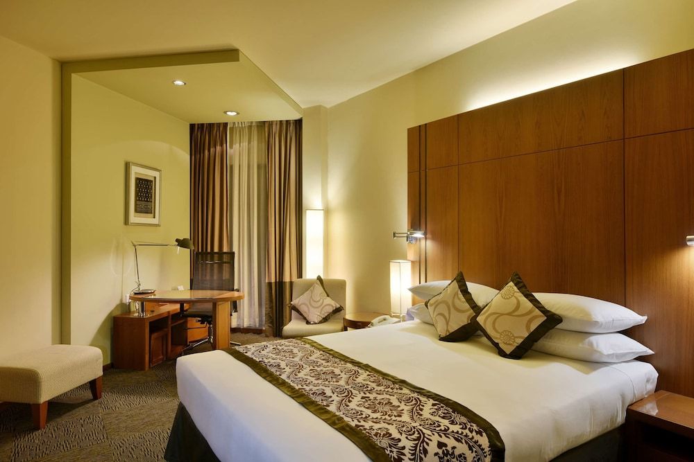 Radisson Blu Dhaka Water Garden Superior Room
