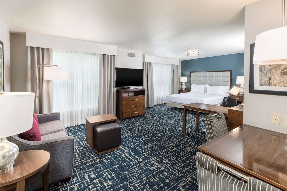Studio Suite, 1 Queen Bed
