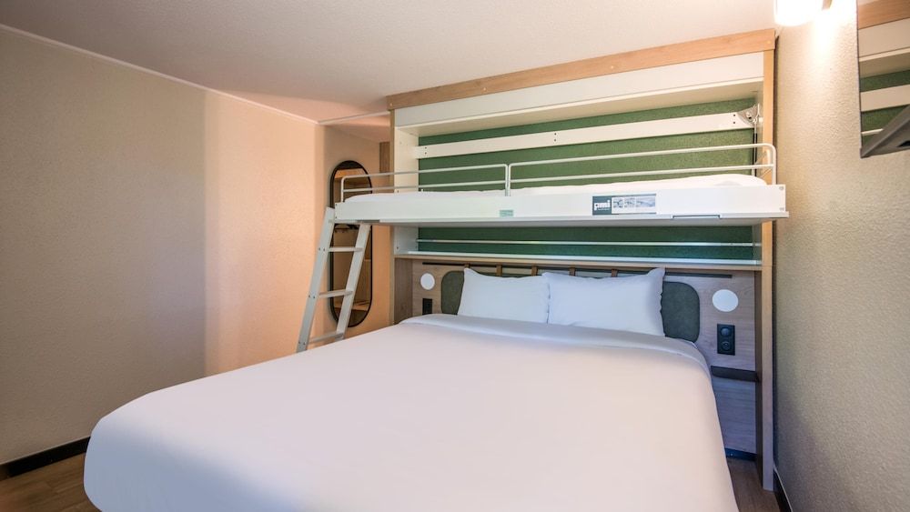 Standard Room, Multiple Beds