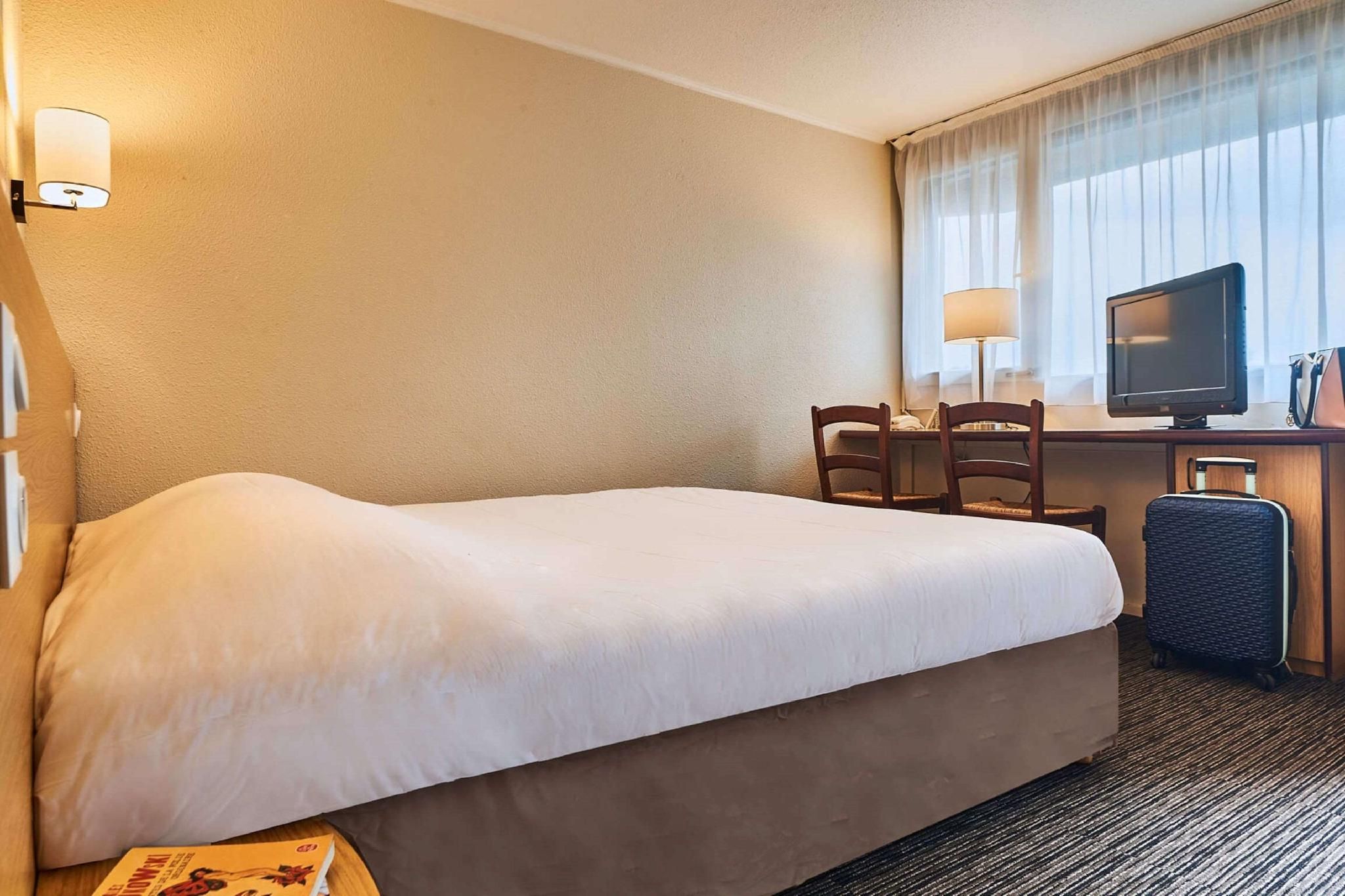 Kyriad Direct Soissons 1 Double Bed 2