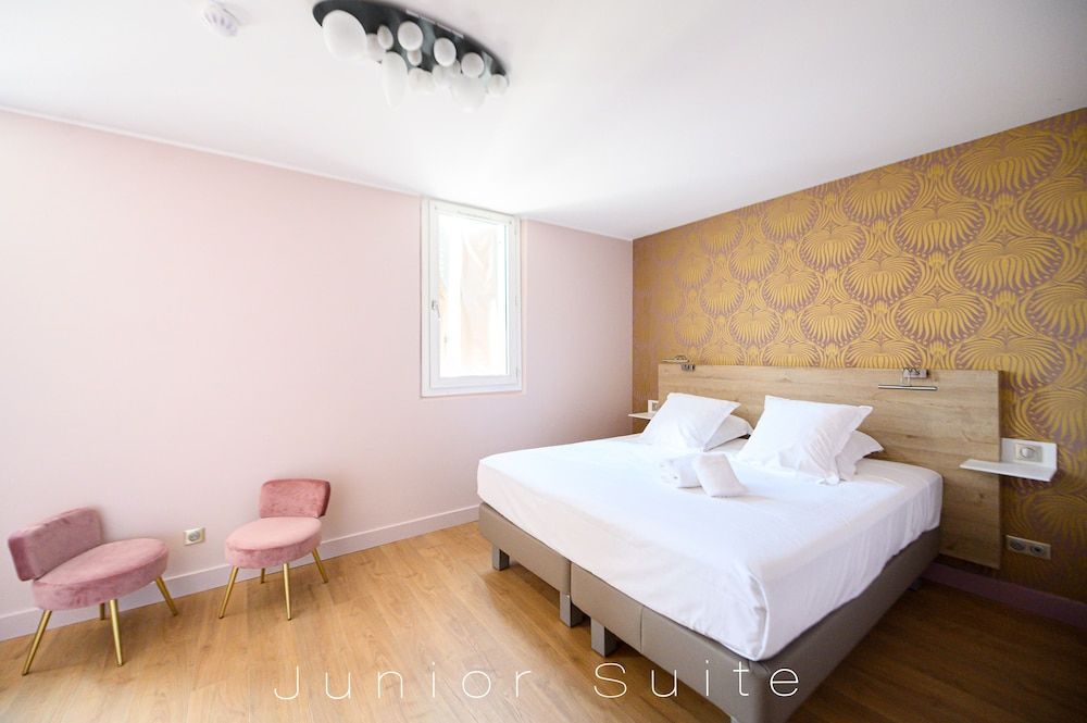 Grand Hôtel Dauphiné Toulon, Boutique Hôtel & Suites Junior Suite