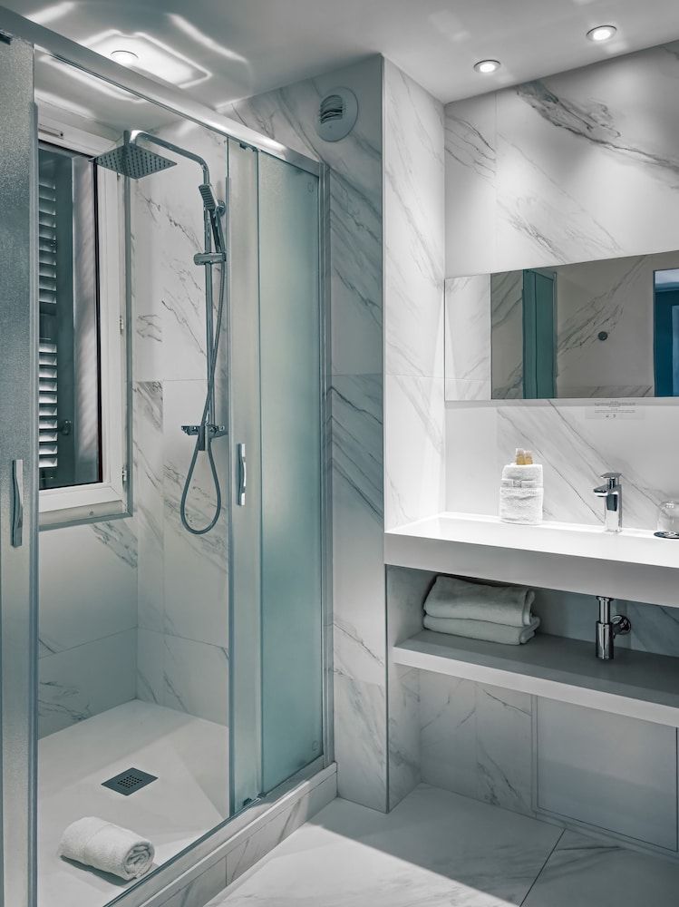 Grand Hôtel Dauphiné Toulon, Boutique Hôtel & Suites Junior Suite 4