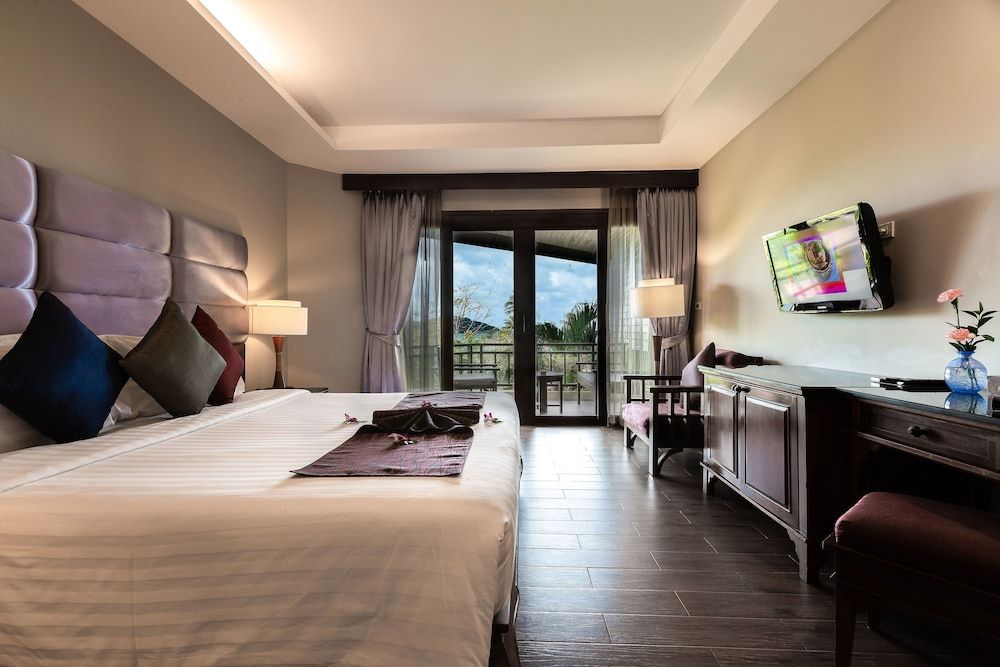 Nora Beach Resort and Spa Deluxe Room, Garden View 3