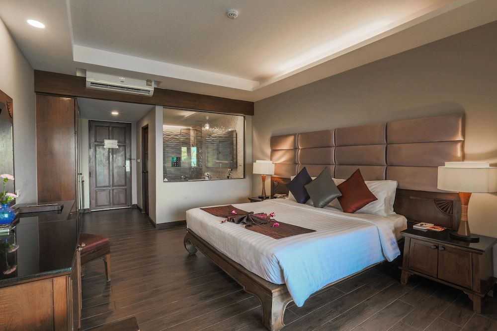 Nora Beach Resort and Spa Deluxe Room, Garden View
