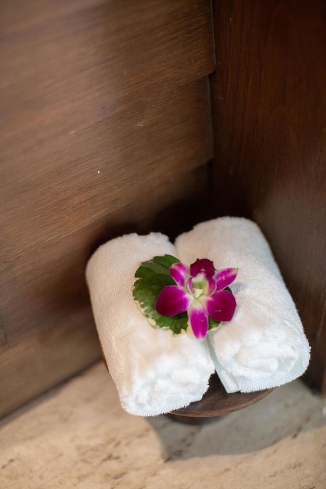 Nora Beach Resort and Spa Villa (Nora Villa) 7