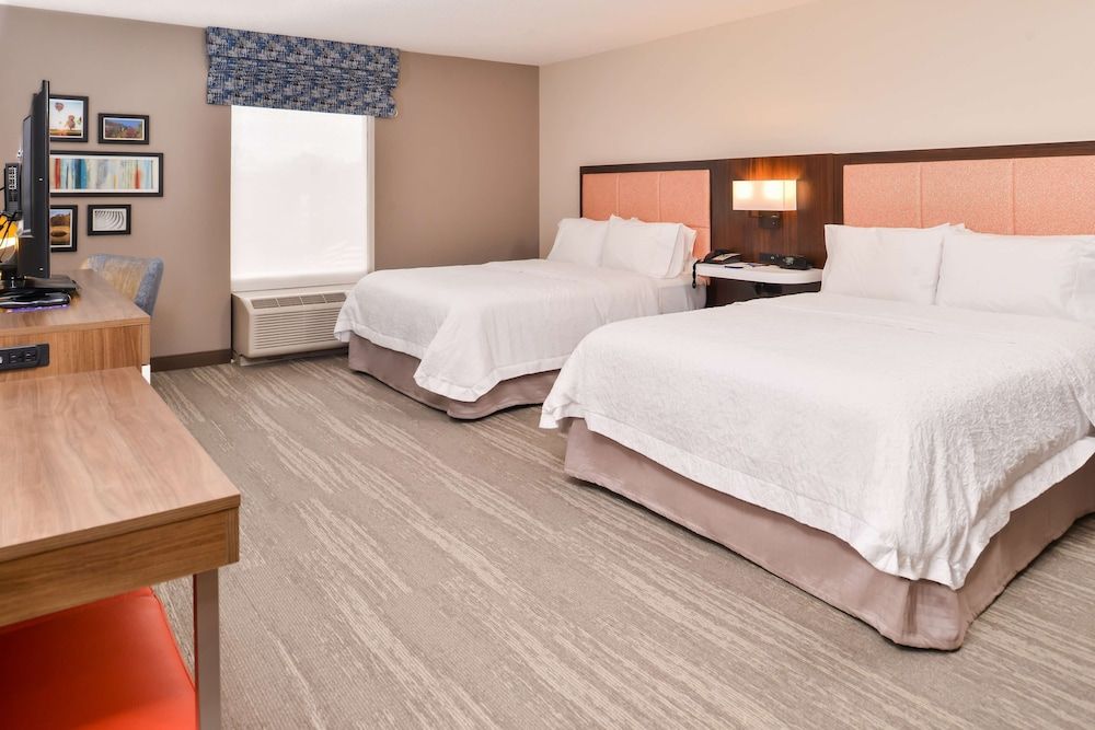 Room, 2 Queen Beds, Non Smoking