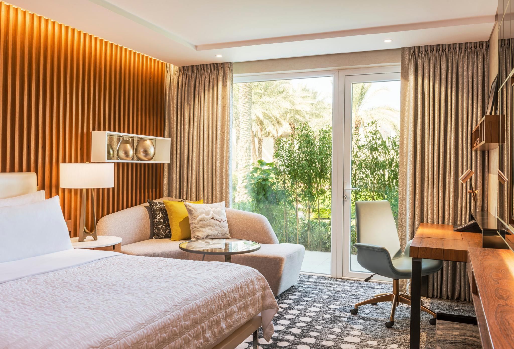 Deluxe Guest room, 2 Twin, Garden view