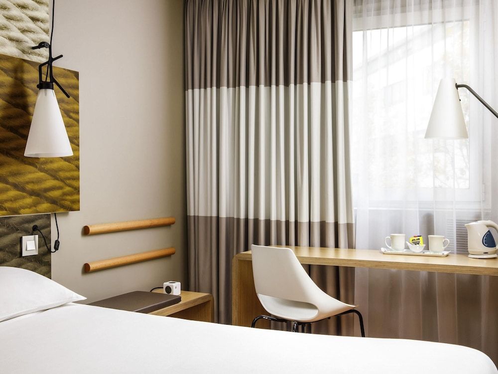 undefined ibis Bristol Centre