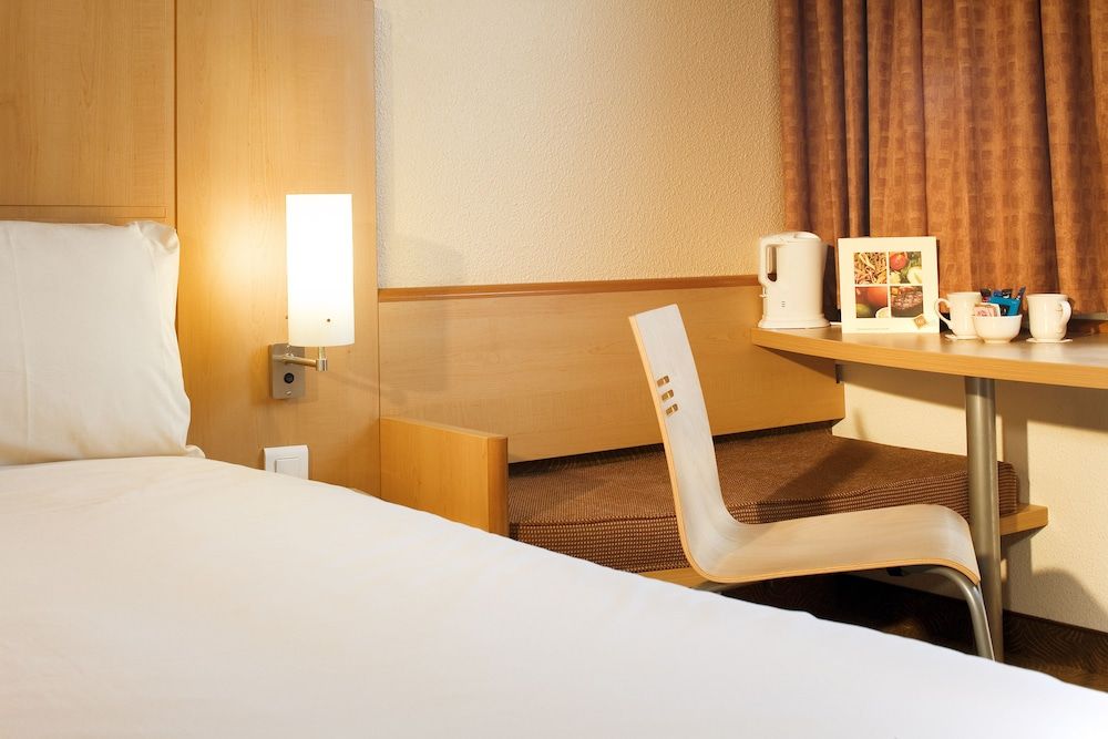 ibis Bristol Centre Double Room, 1 Double Bed