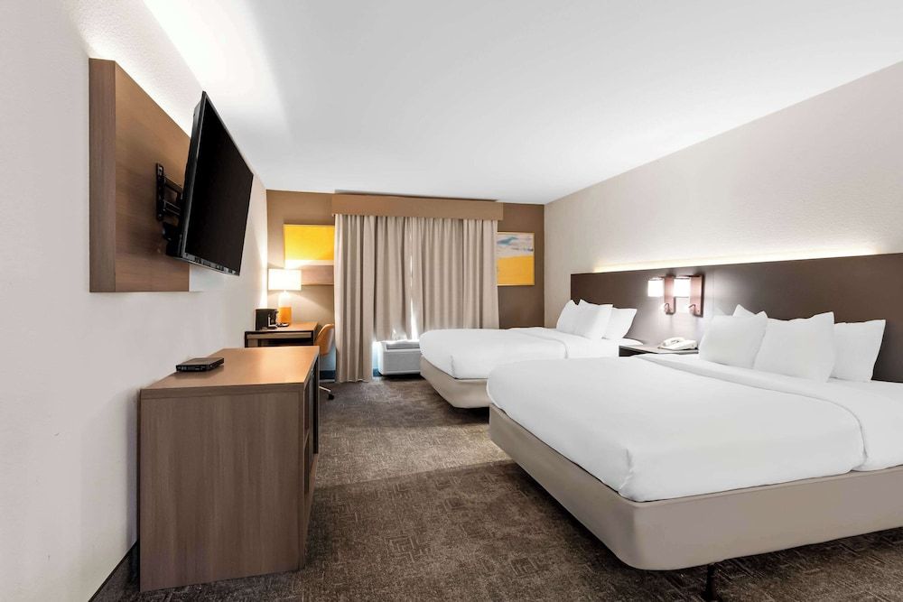 Standard Room, 2 Queen Beds, Non Smoking
