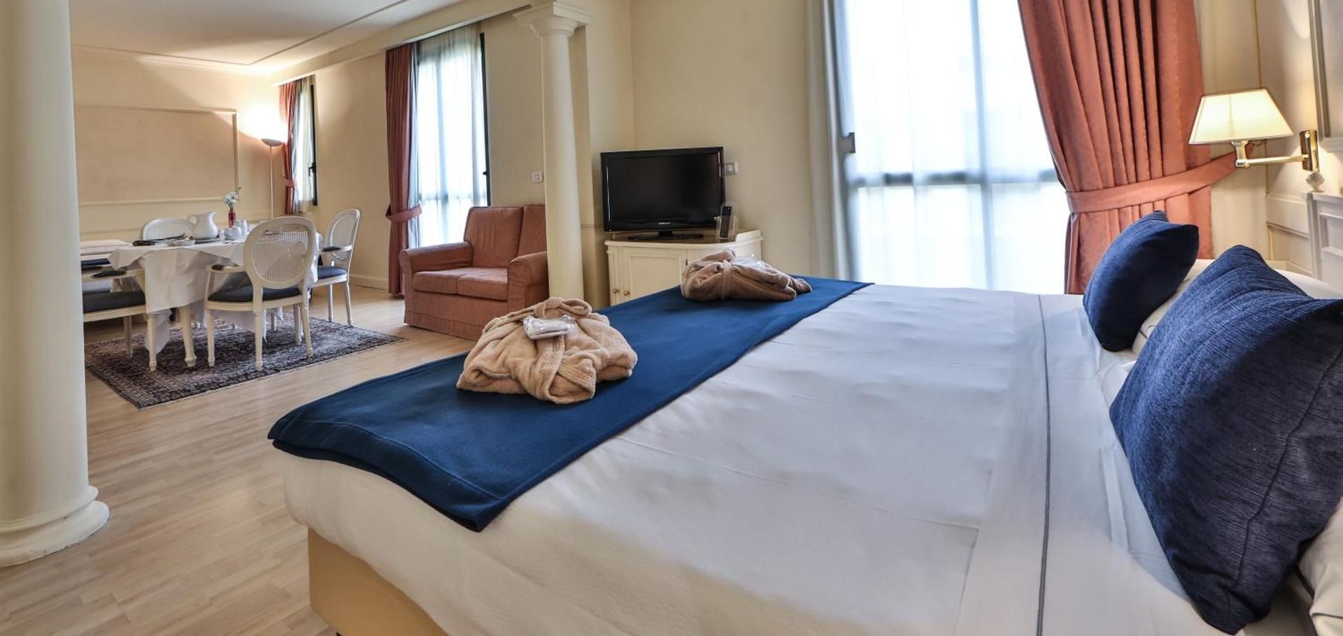 Hotel San Marco & Formula Club  Junior Suite (2 Adults + 2 Children)