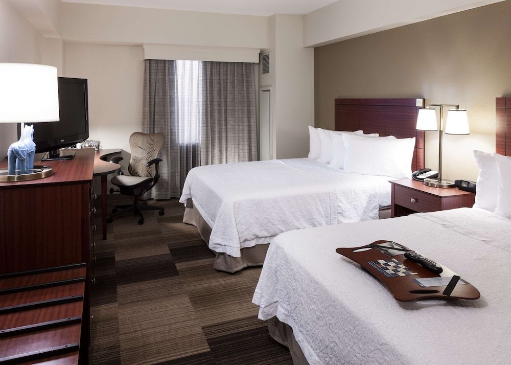 Room, 2 Queen Beds, Hearing Accessible, Non Smoking