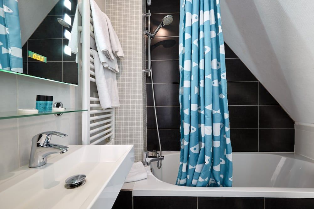 Hotel Alane Double Room 10