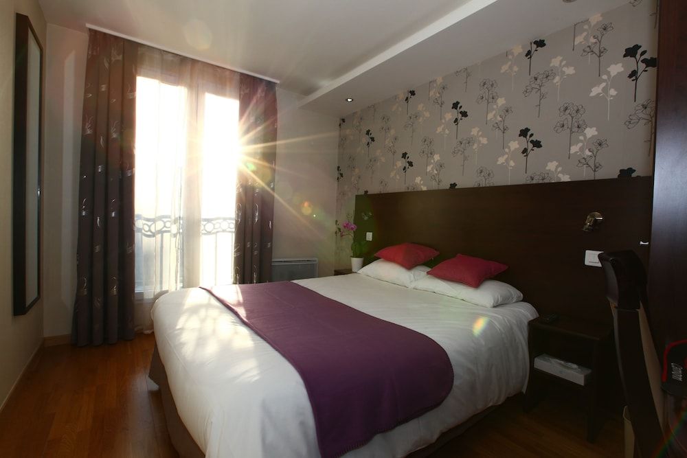 Hotel Alane Double Room 8